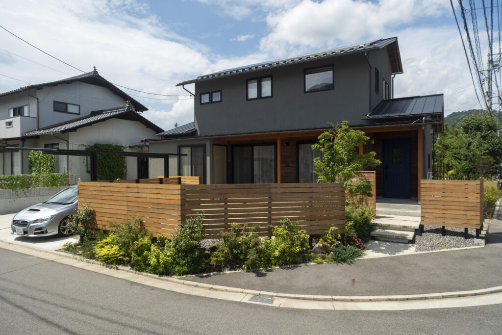 旭ホームズ(株)